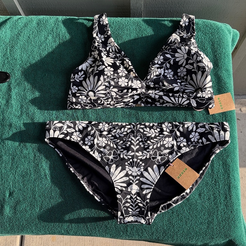 Boden black and white floral bikini top/bottom